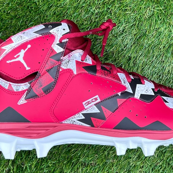 DV7324-661 13 Jordan 7 Force Savage Oklahoma Sooners PE Football Cleats
NO BOX - Picture 11 of 11